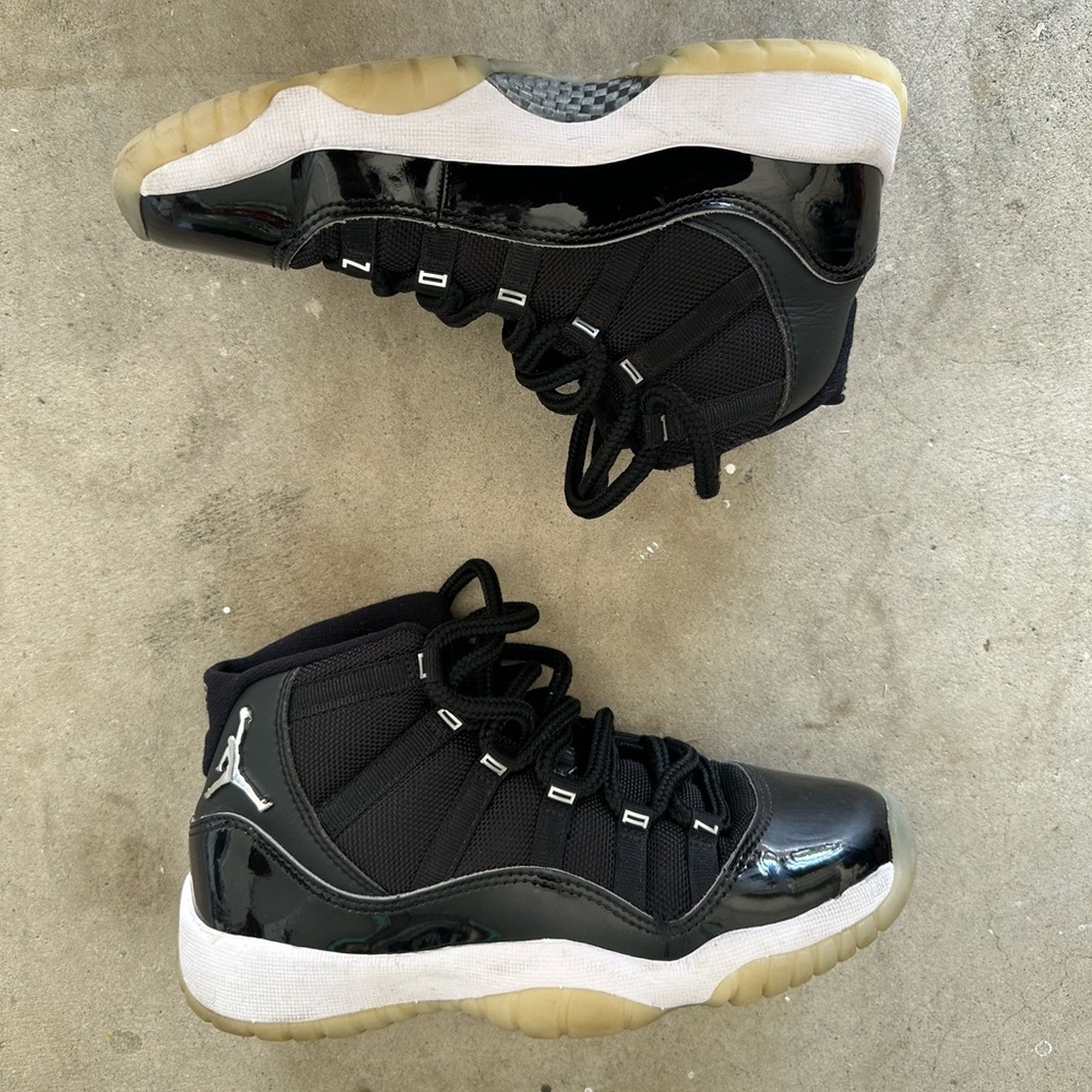 Jordan 11 ‘Jubilee’
